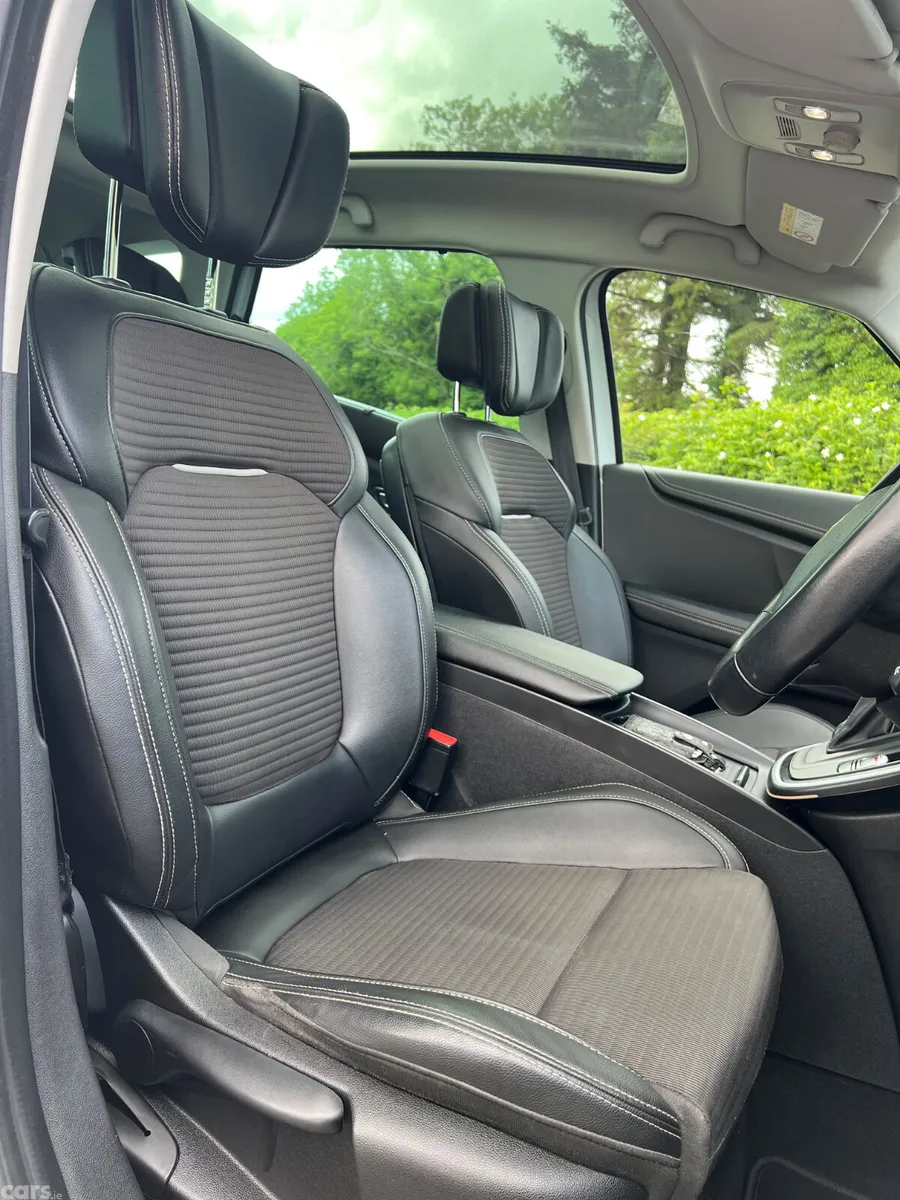 Renault Scenic MPV, Diesel, 2017, White