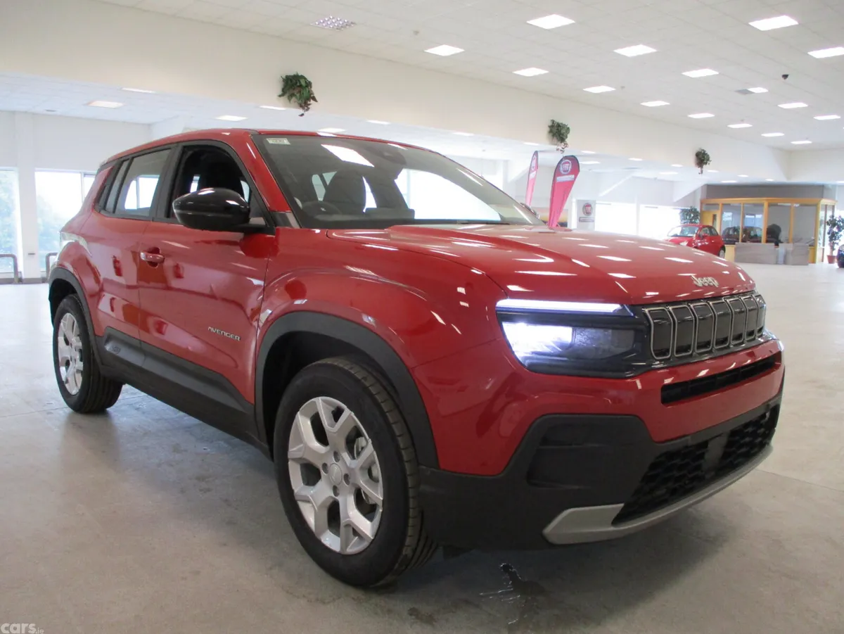 Jeep Avenger SUV, Petrol Hybrid, 2026, Red