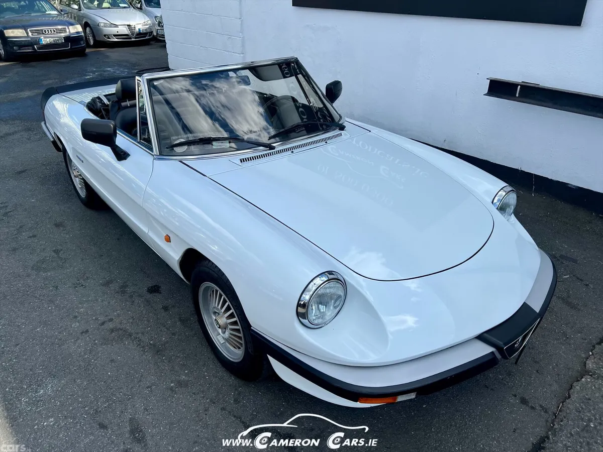 Alfa Romeo Spider Convertible, Petrol, 1989, White