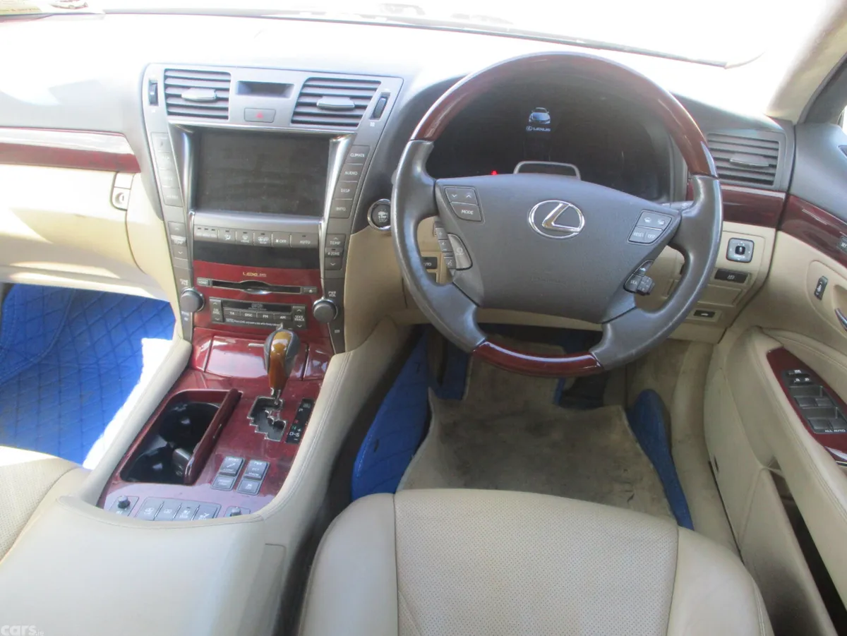 Lexus LS Saloon, Petrol, 2007, Blue