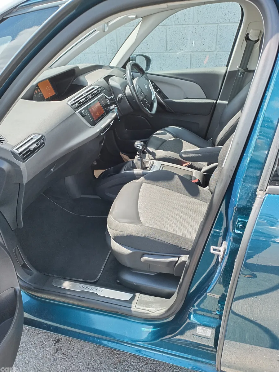 Citroen C4 Spacetourer MPV, Diesel, 2022, Blue