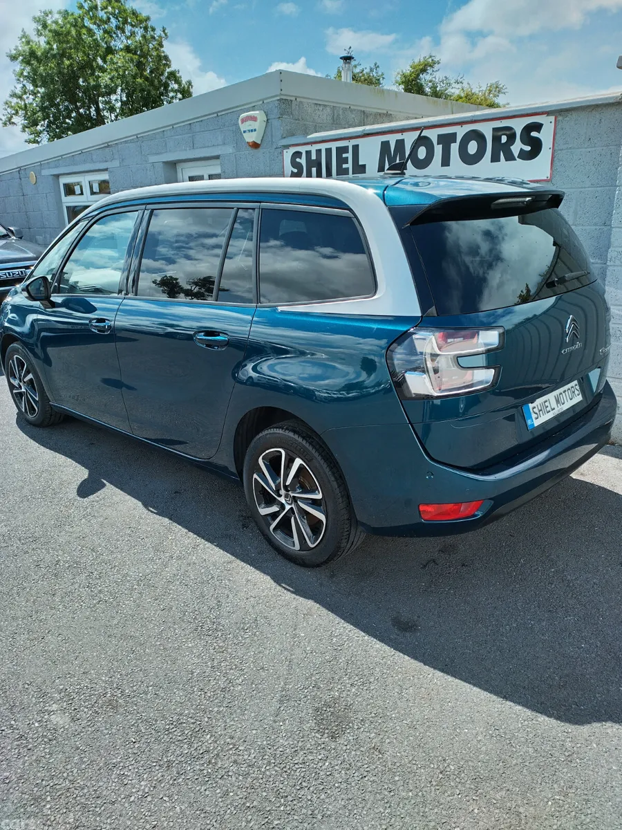 Citroen C4 Spacetourer MPV, Diesel, 2022, Blue