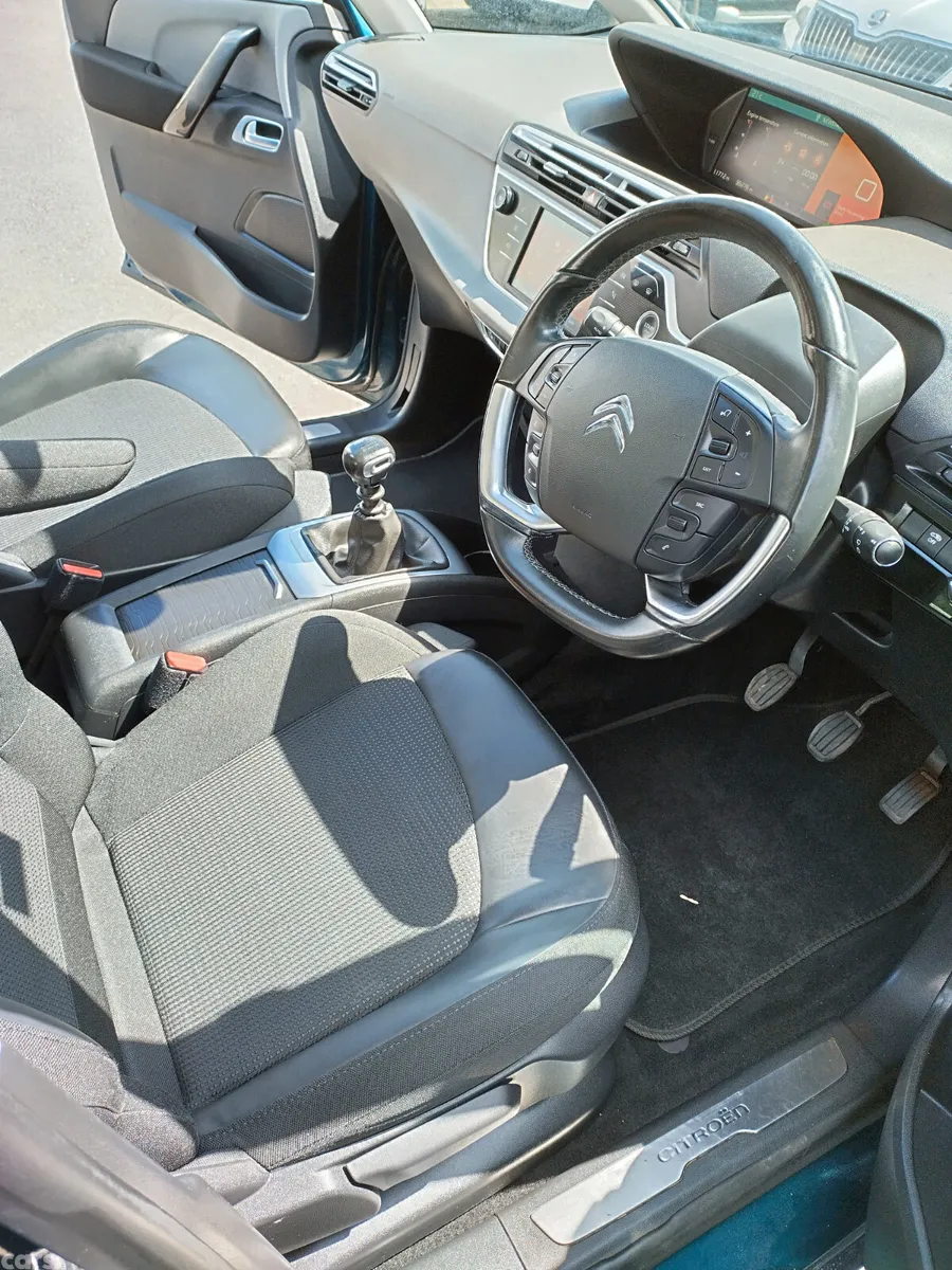 Citroen C4 Spacetourer MPV, Diesel, 2022, Blue