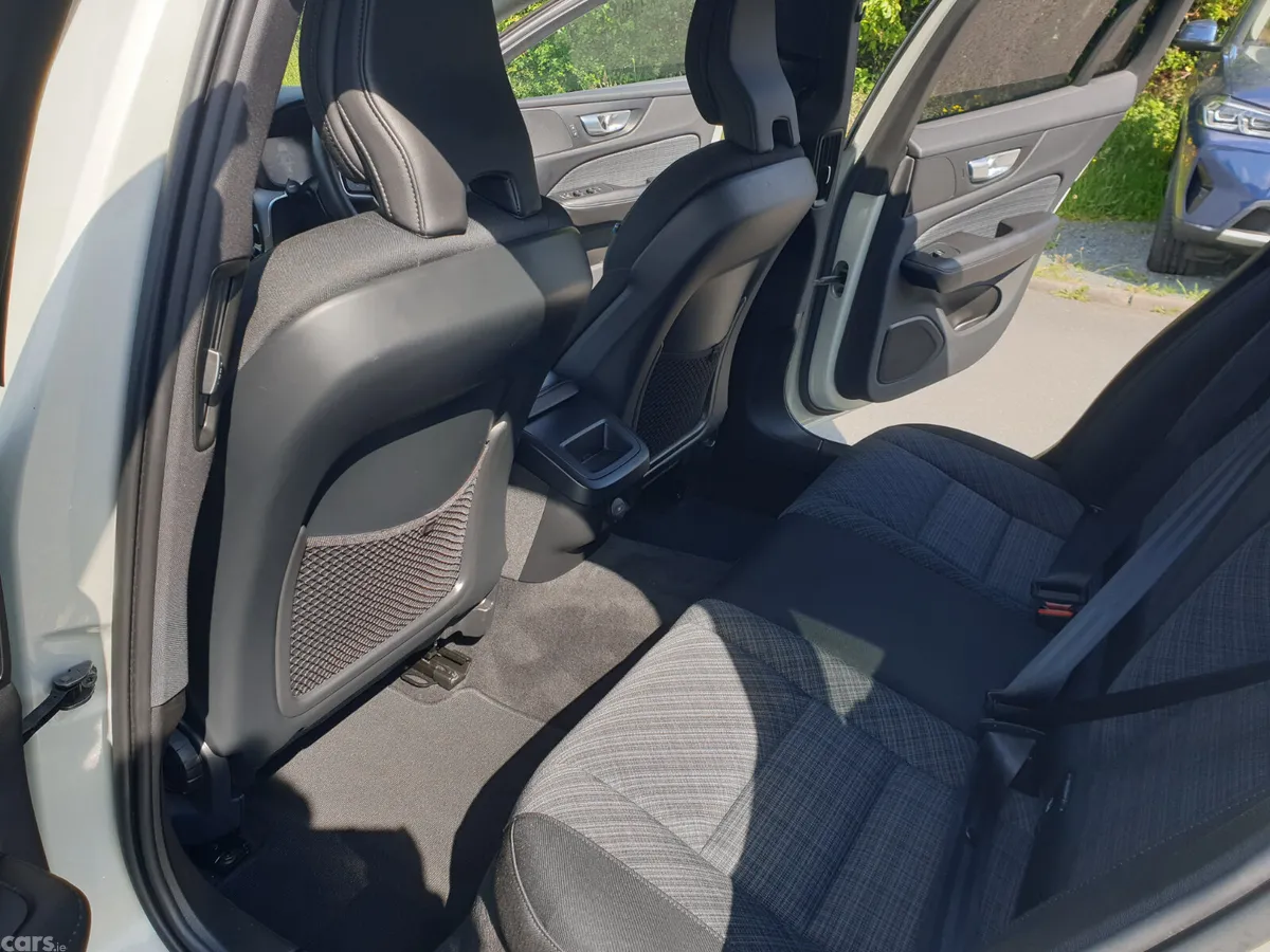 Volvo V60 Estate, Diesel, 2022, Grey