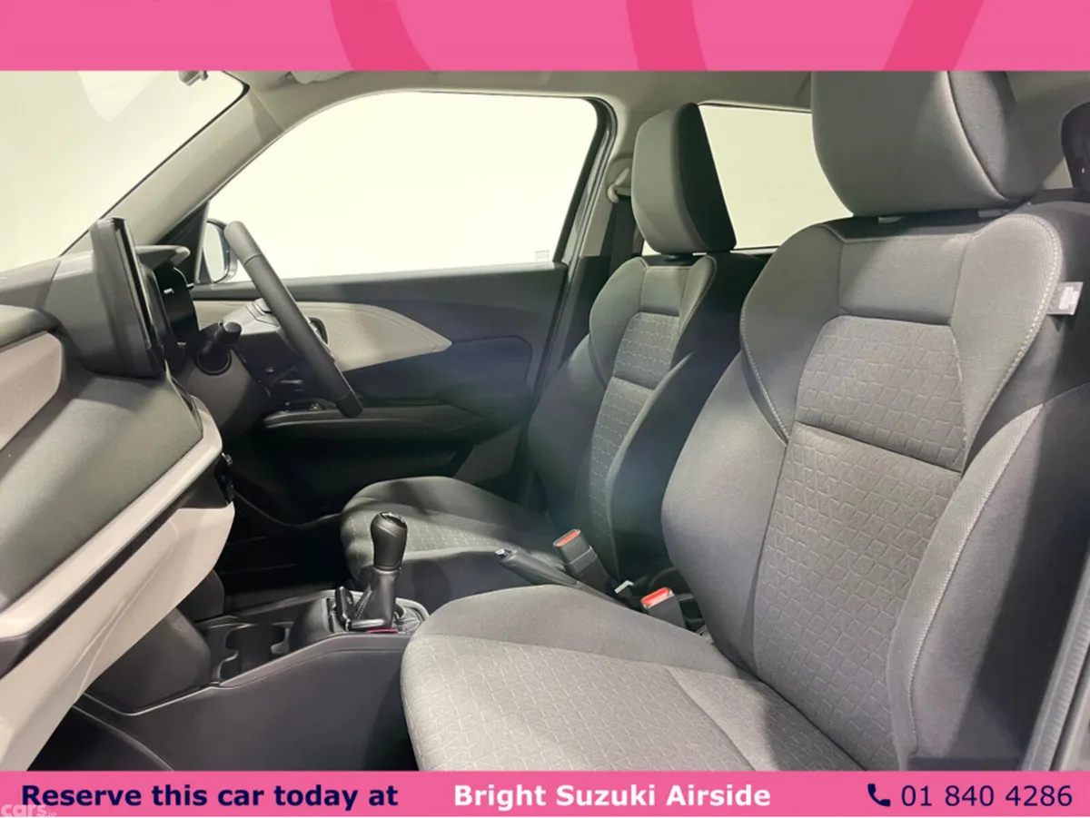 Suzuki Swift Hatchback, Petrol Hybrid, 2027, Silver