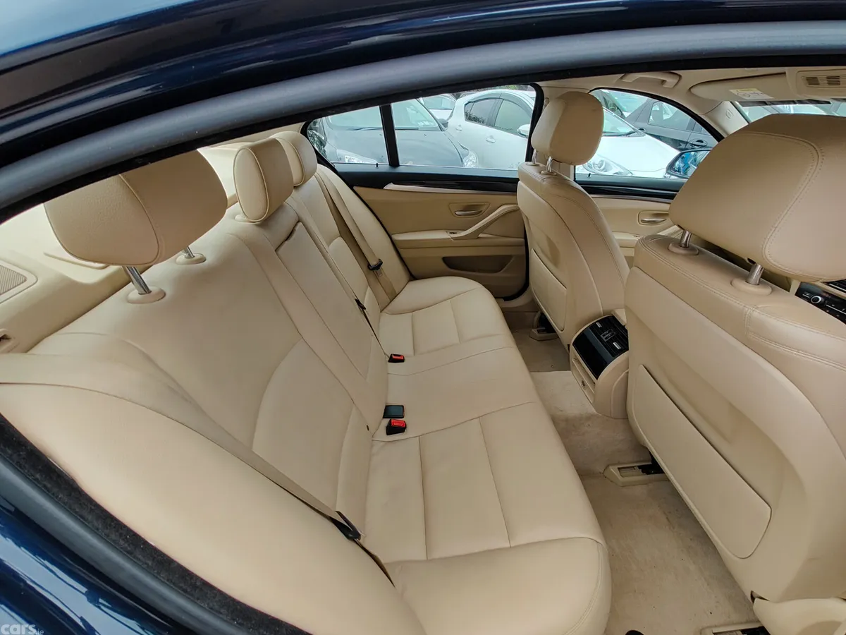 BMW 5-Series Saloon, Diesel, 2014, Blue