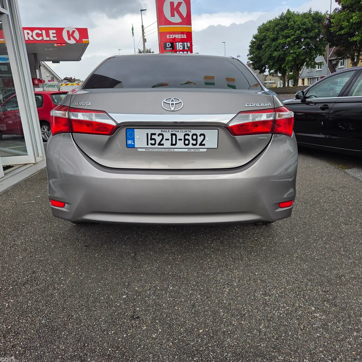 Toyota Corolla Saloon, Diesel, 2015, Bronze