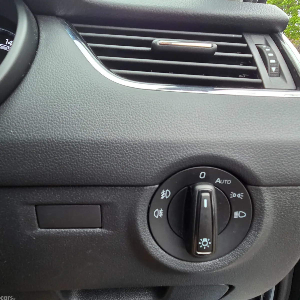 Skoda Octavia Saloon, Petrol, 2020, Grey