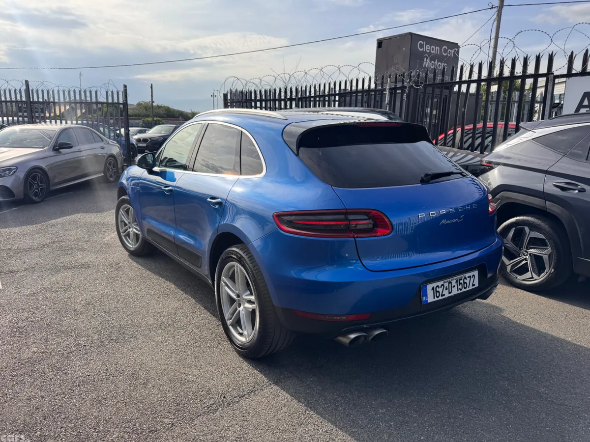 Porsche Macan SUV, Diesel, 2016, Blue