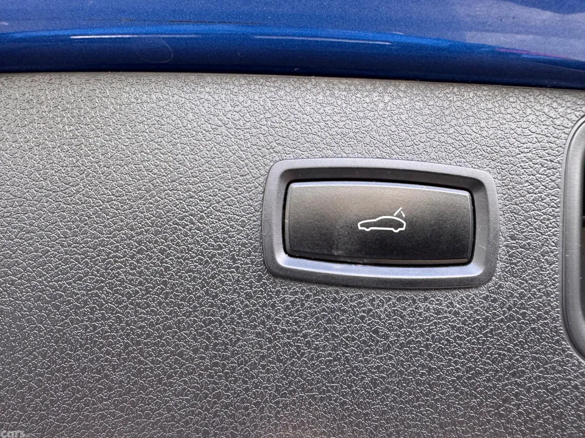 Porsche Macan SUV, Diesel, 2016, Blue