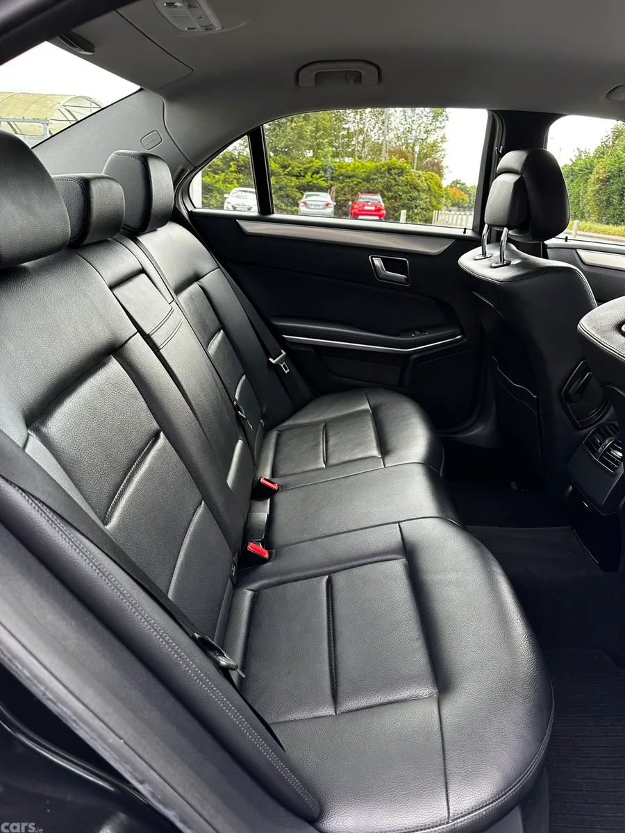 Mercedes-Benz E-Class Saloon, Diesel, 2013, Black
