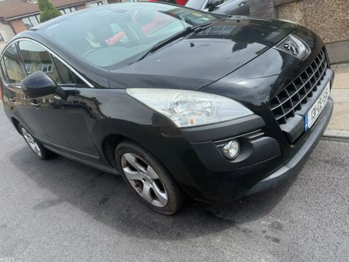Peugeot 3008 MPV, Diesel, 2013, Black