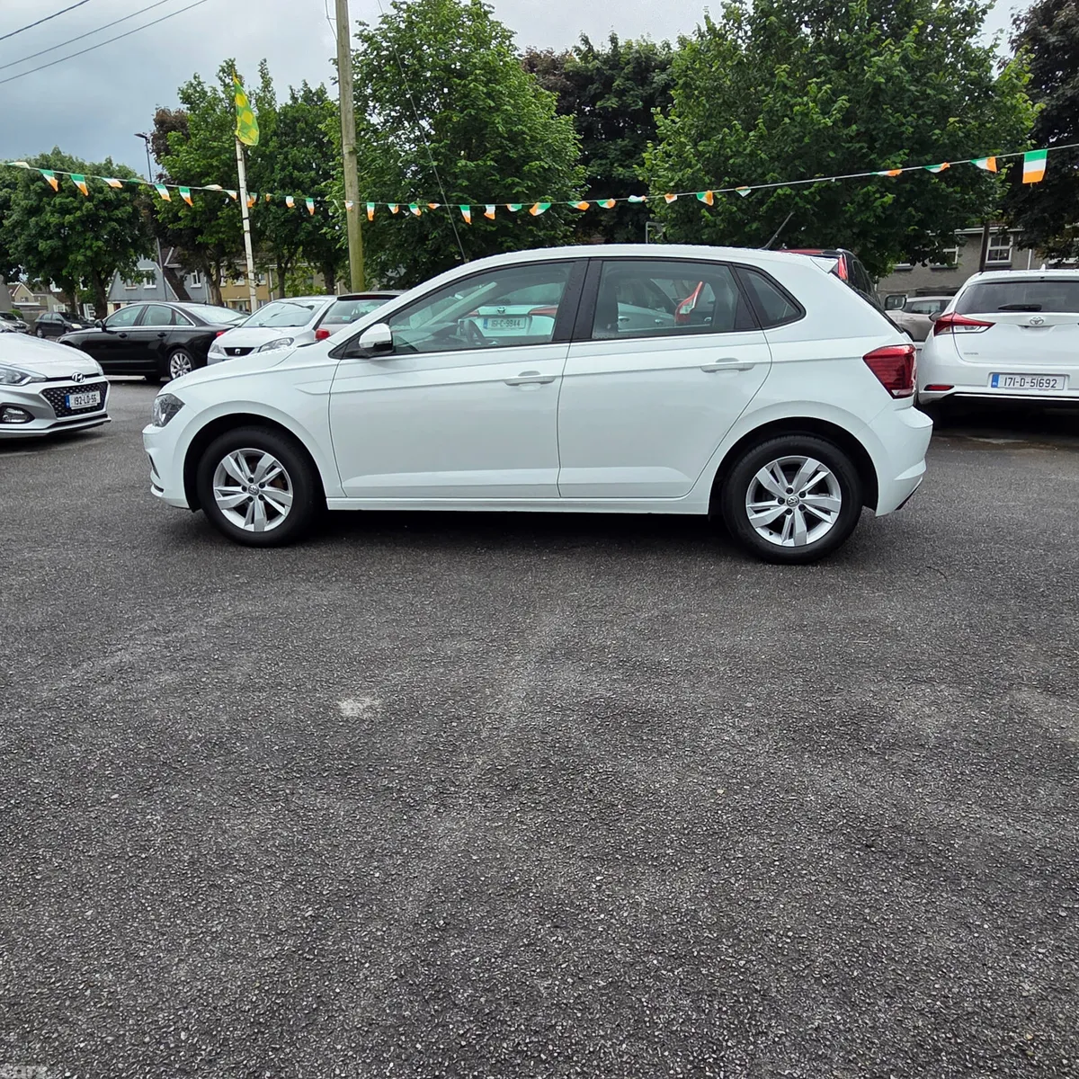 Volkswagen Polo Hatchback, Petrol, 2019, White
