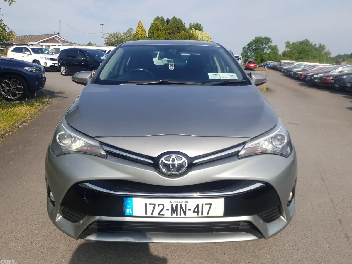 Toyota Avensis Saloon, Diesel, 2017, Grey