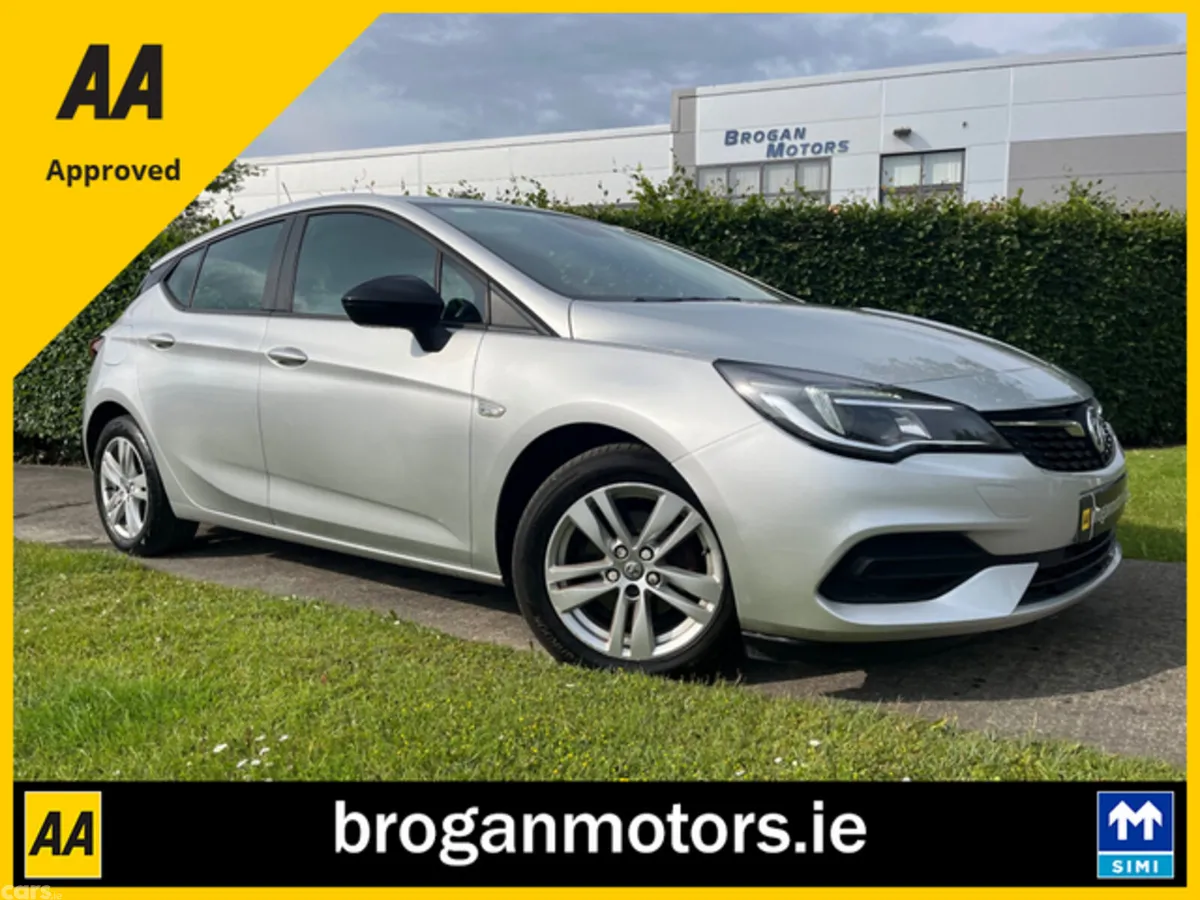Opel Astra Hatchback, Diesel, 2021, Silver