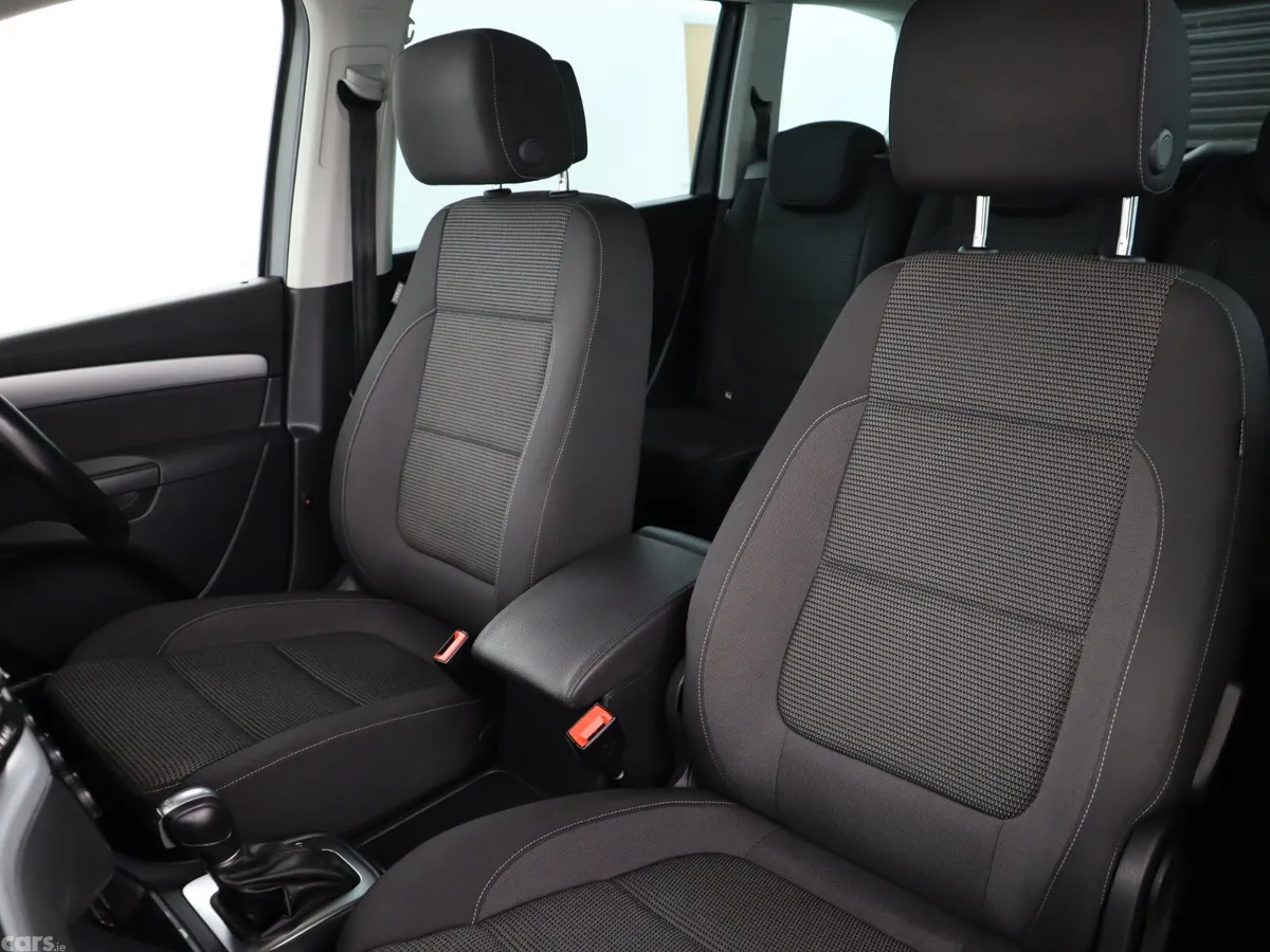 Volkswagen Sharan MPV, Diesel, 2020, Grey