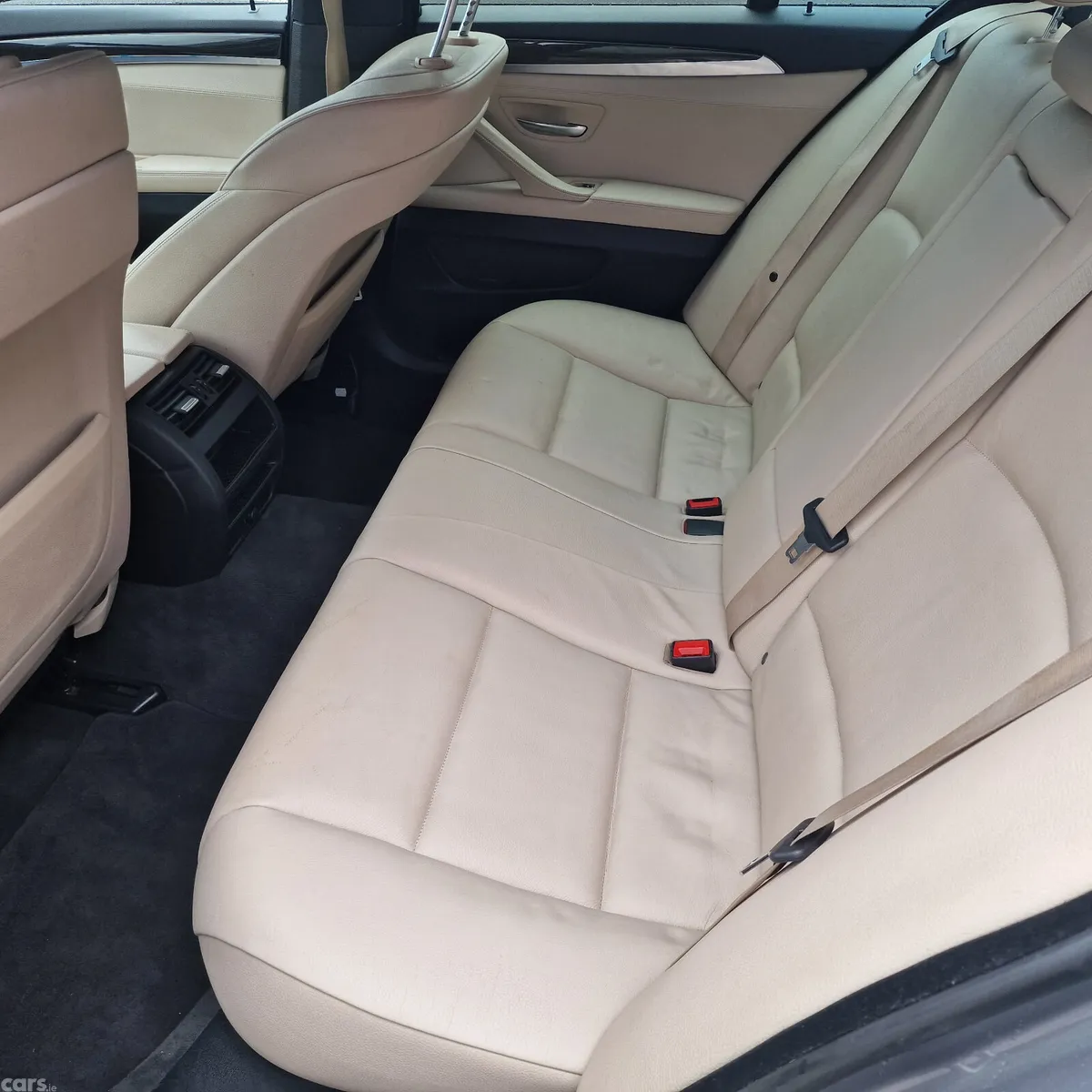 BMW 5-Series Saloon, Diesel, 2012, Grey