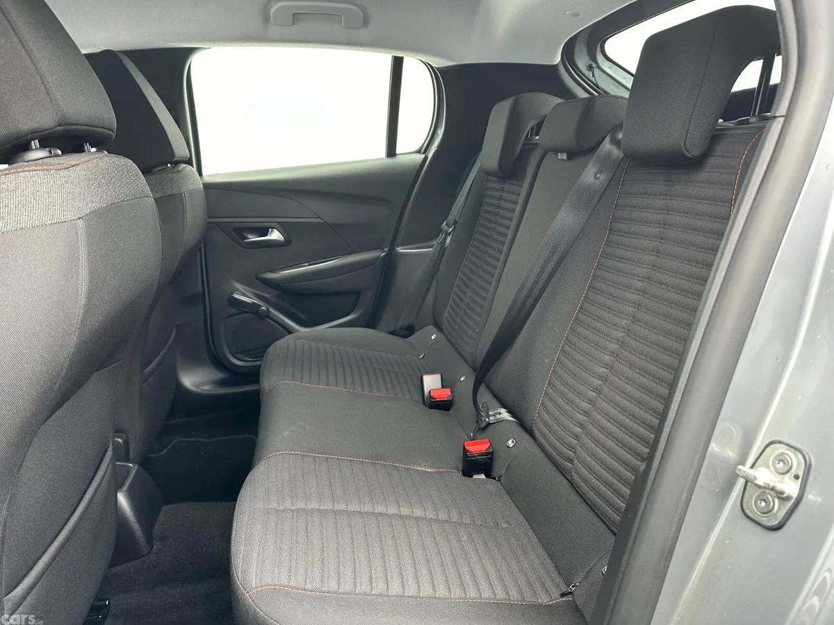 Peugeot 208 Hatchback, Petrol, 2020, Grey