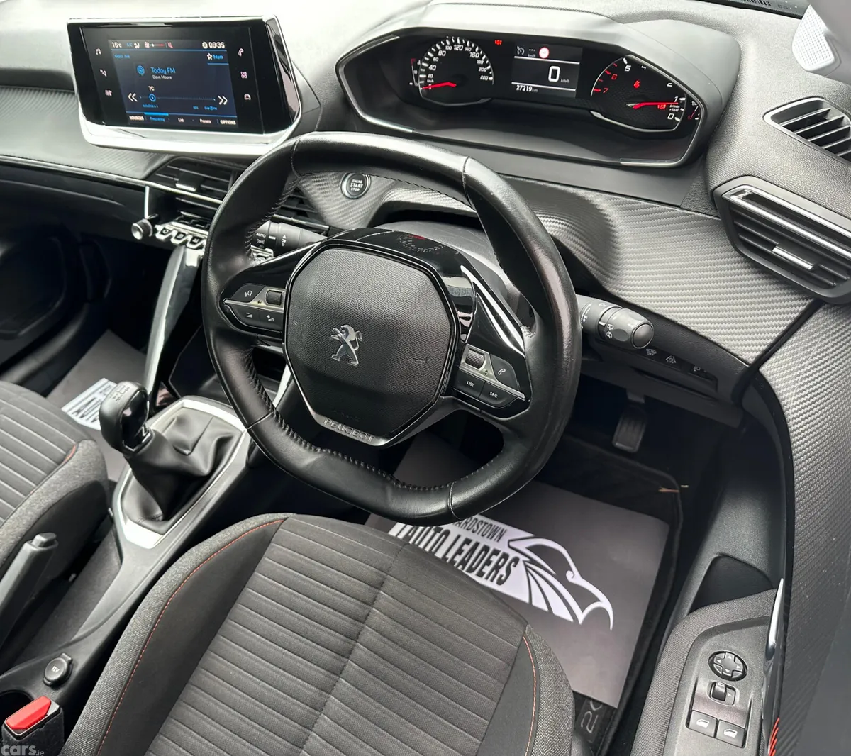Peugeot 208 Hatchback, Petrol, 2020, Grey