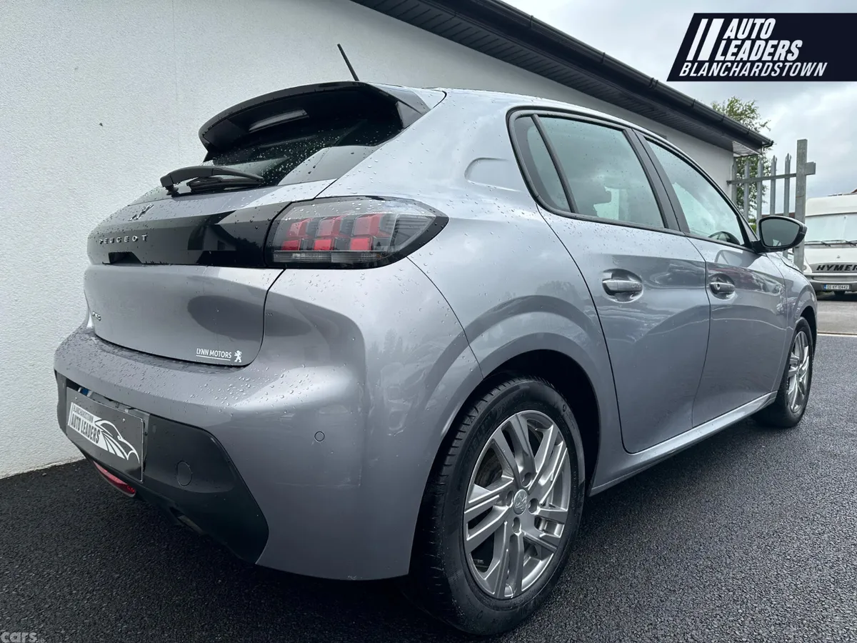 Peugeot 208 Hatchback, Petrol, 2020, Grey