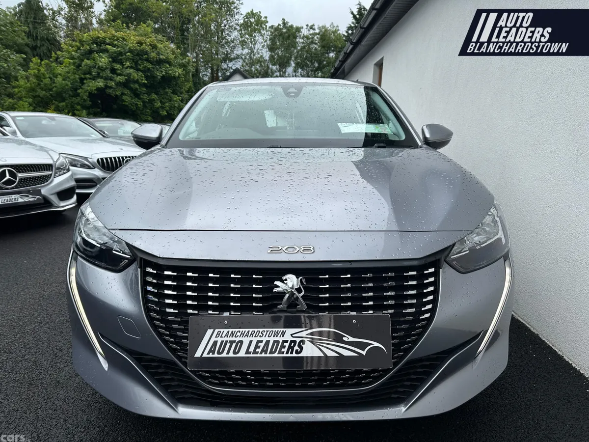 Peugeot 208 Hatchback, Petrol, 2020, Grey