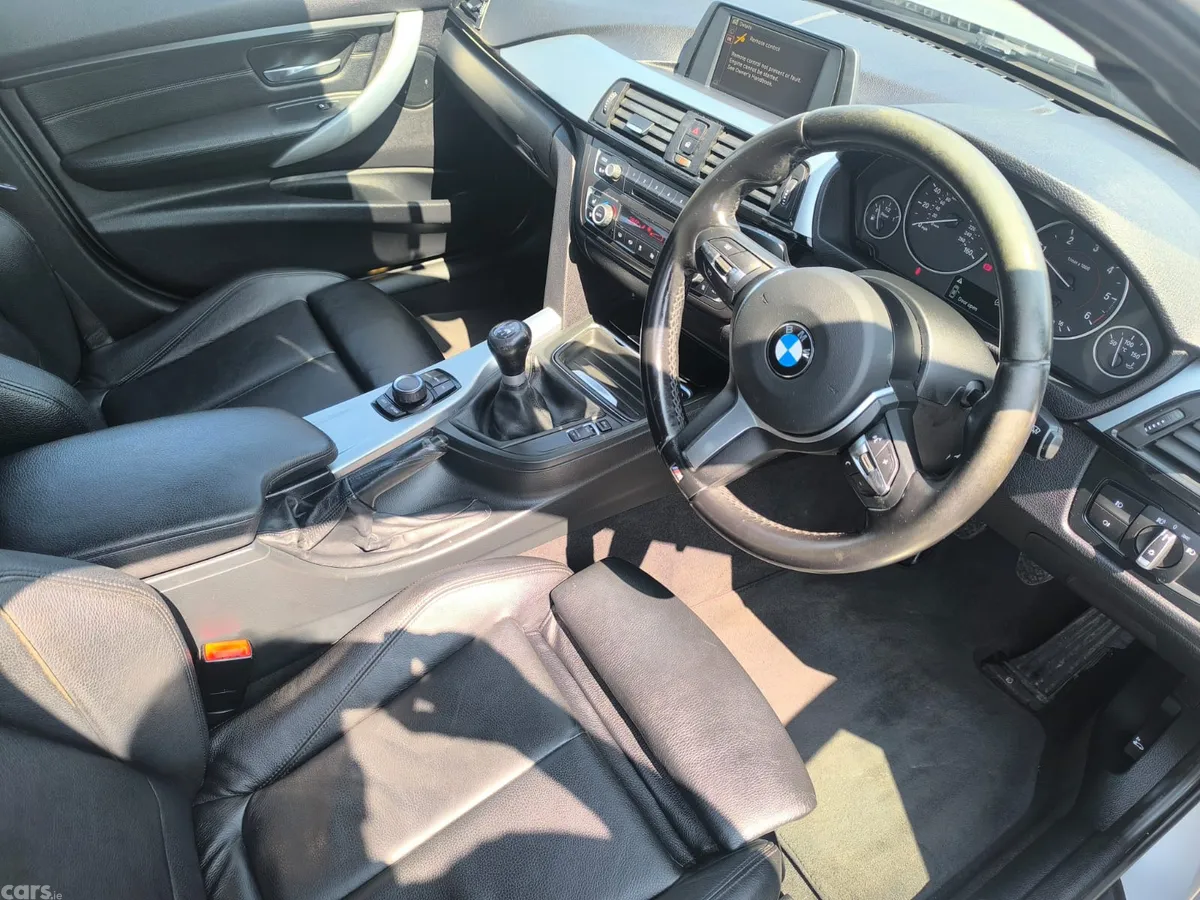 BMW 3-Series Saloon, Diesel, 2012, Silver