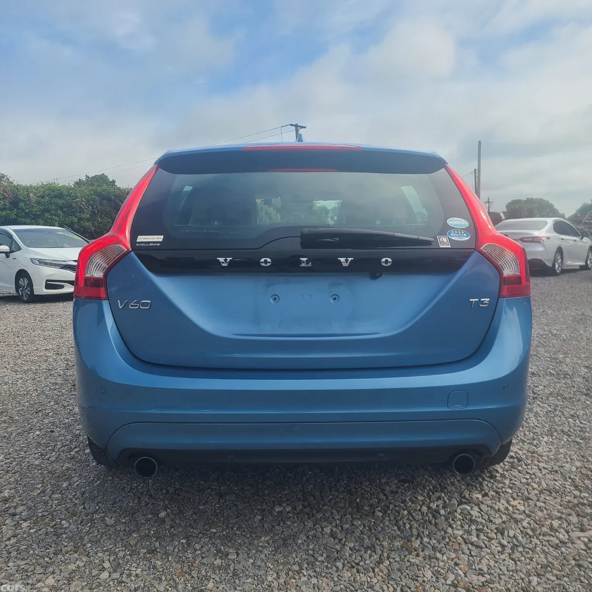 Volvo V60 Estate, Petrol, 2017, Blue