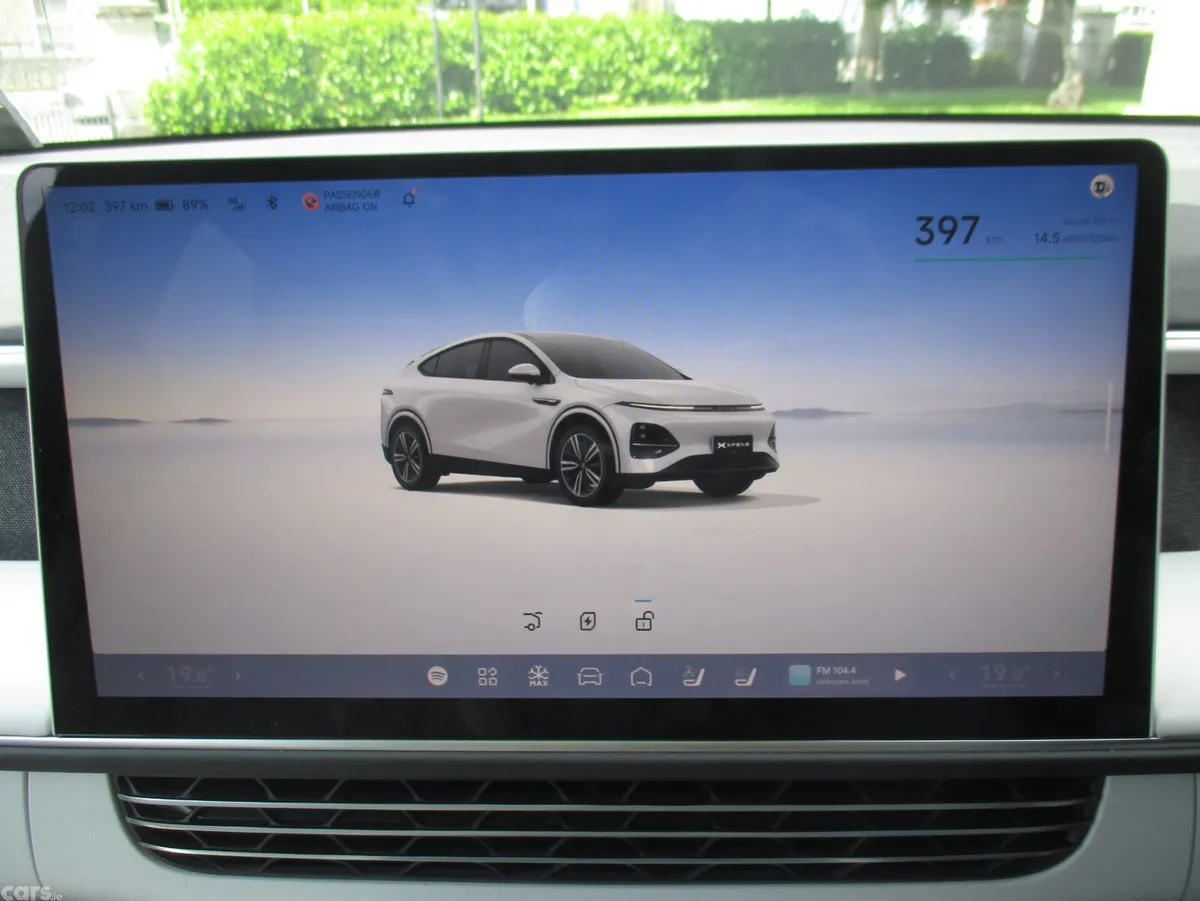 XPeng G6 Hatchback, Electric, 2026, Grey