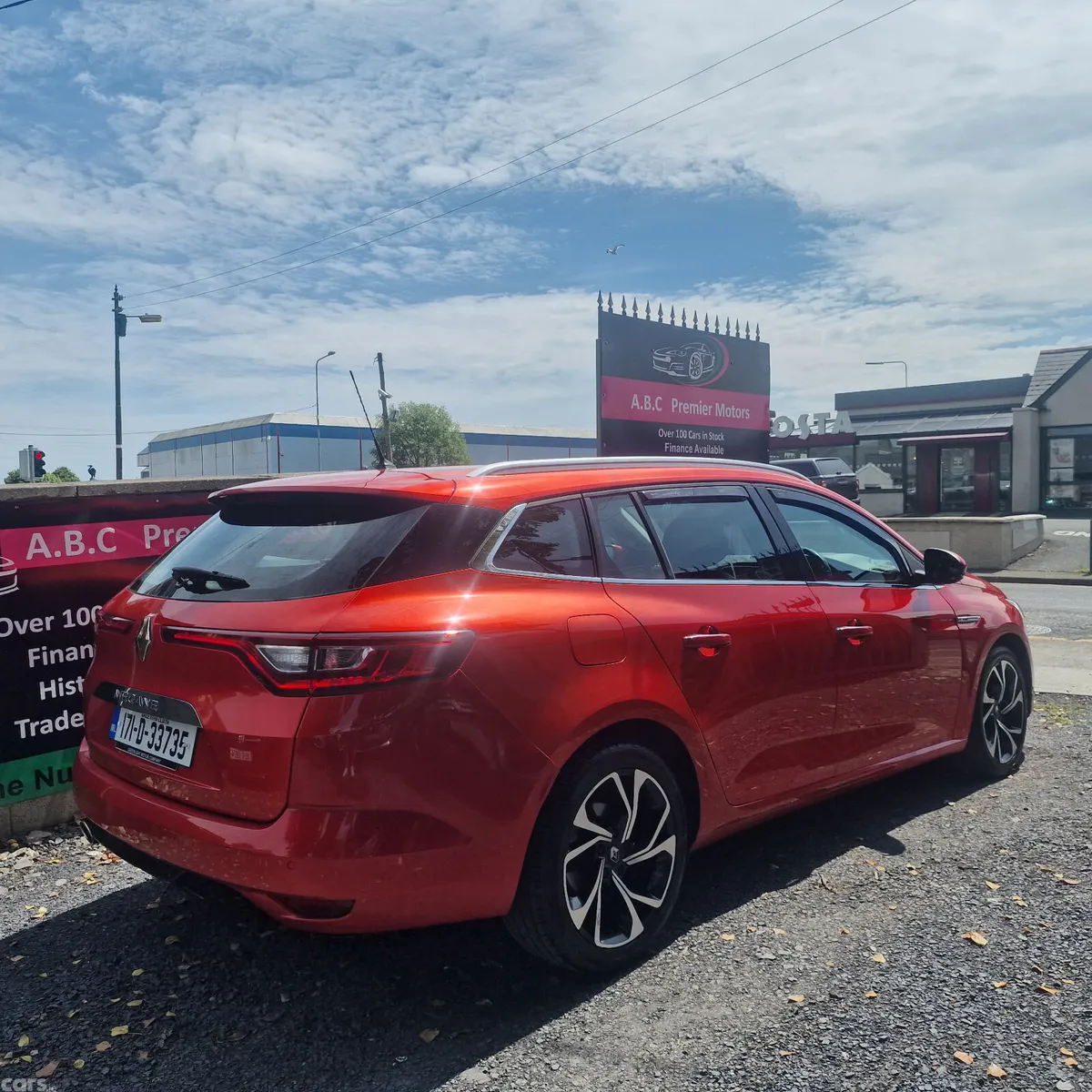 Renault Megane Estate, Diesel, 2017, Red