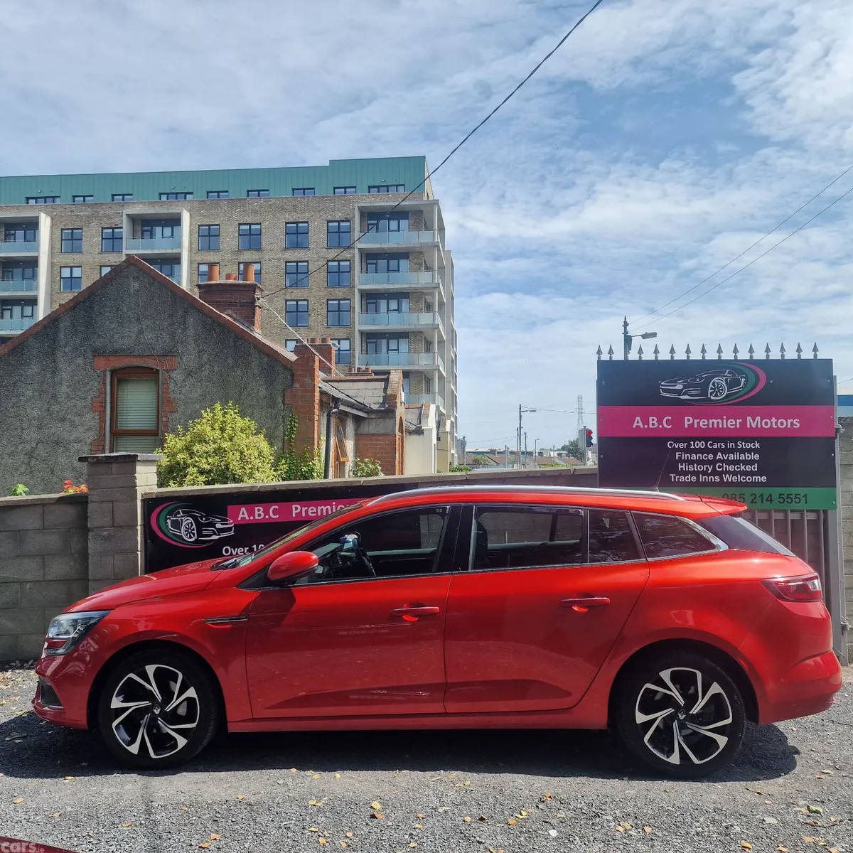 Renault Megane Estate, Diesel, 2017, Red