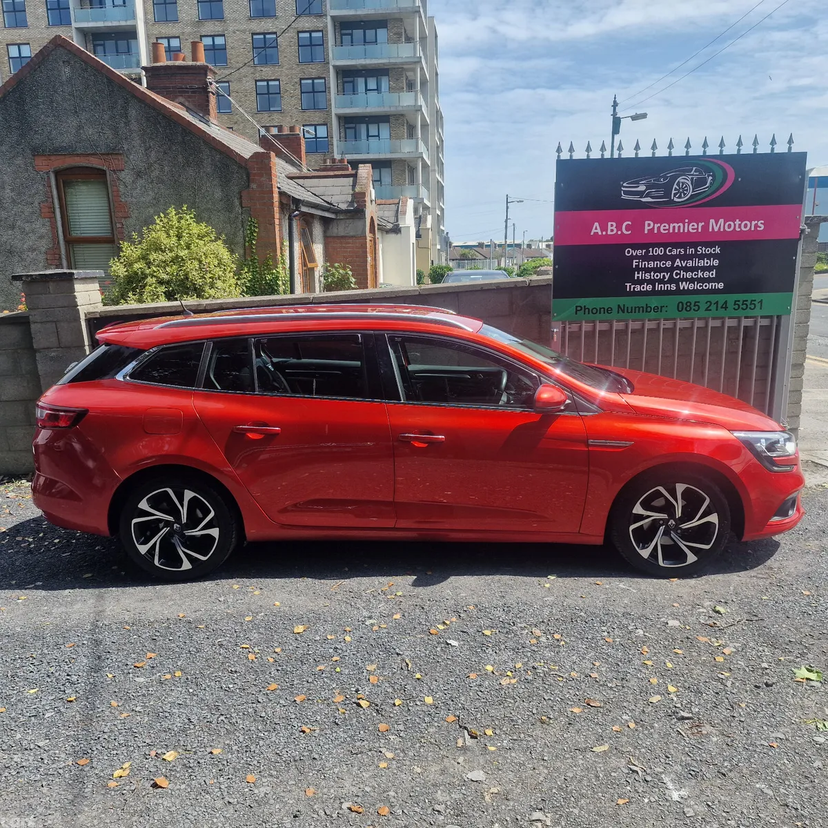 Renault Megane Estate, Diesel, 2017, Red