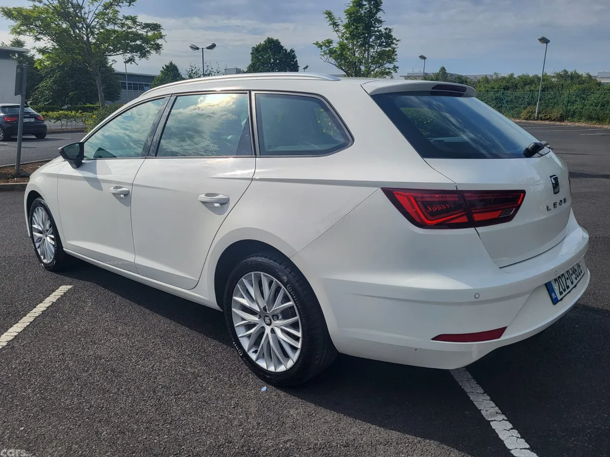 SEAT Leon Estate, Diesel, 2020, White