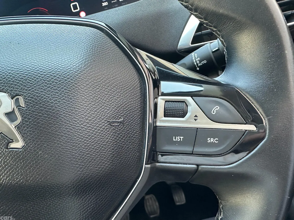 Peugeot 3008 SUV, Diesel, 2018, Red