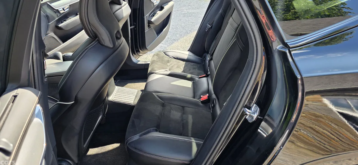 Volvo S90 Saloon, Petrol Plug-in Hybrid, 2021, Black