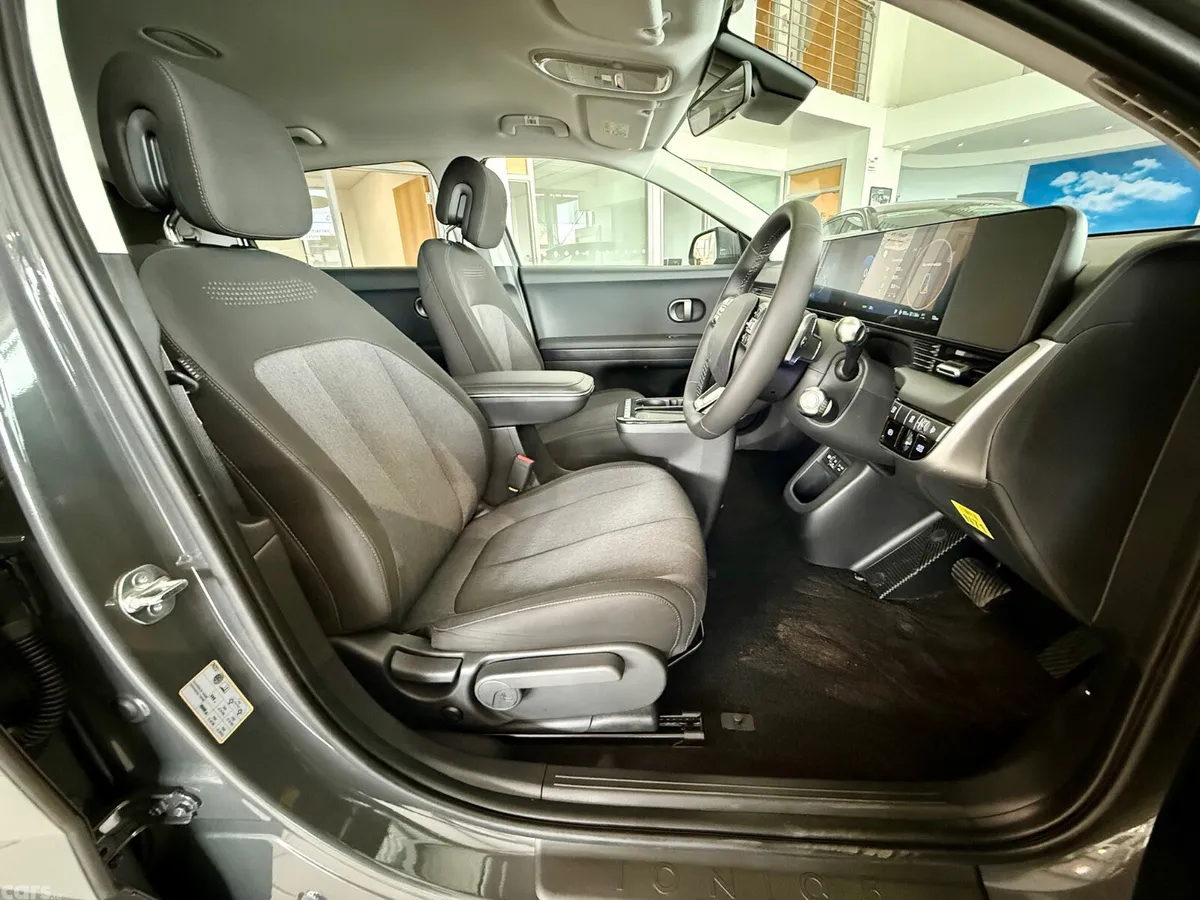 Hyundai IONIQ 5 Hatchback, Electric, 2027, Blue