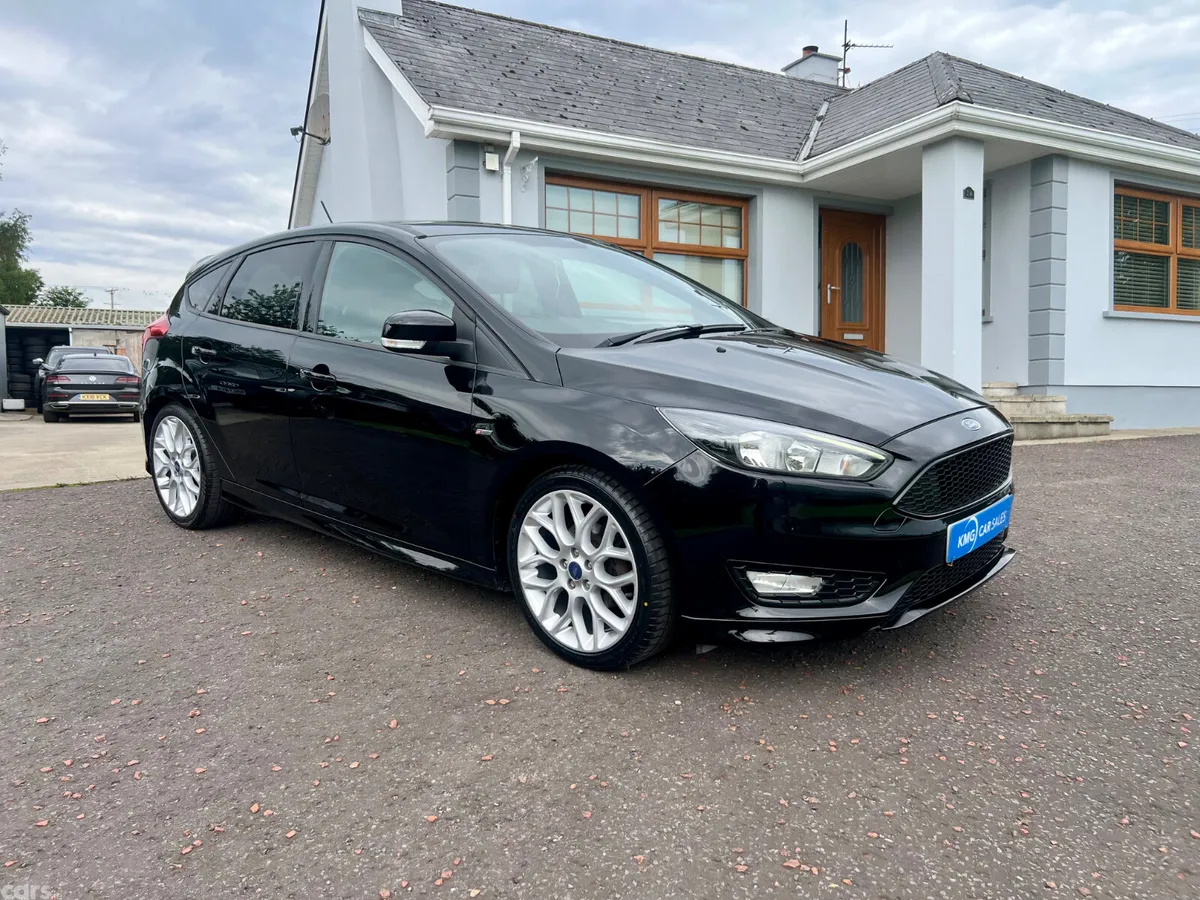 Ford Focus Hatchback, Diesel, 2017, Black