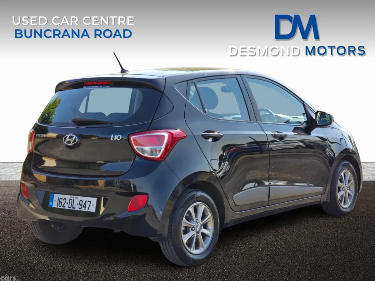 Hyundai i10 Hatchback, Petrol, 2016, Black