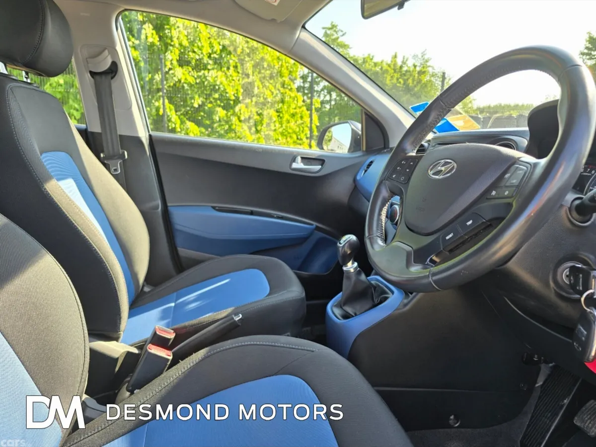 Hyundai i10 Hatchback, Petrol, 2016, Black