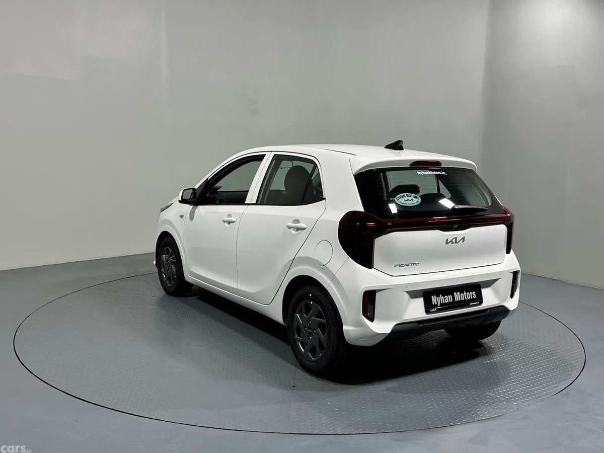 Kia Picanto Hatchback, Petrol, 2026, White