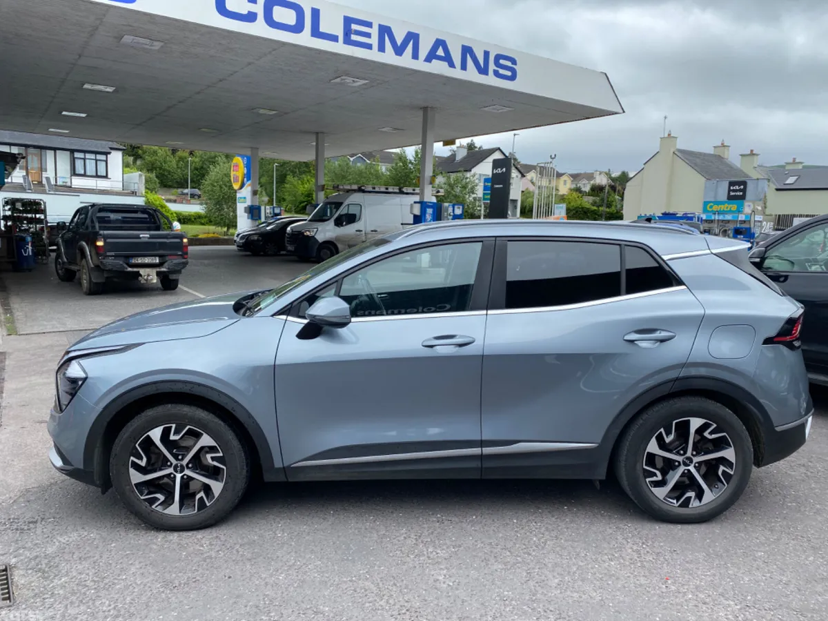 Kia Sportage SUV, Diesel Hybrid, 2023, Grey