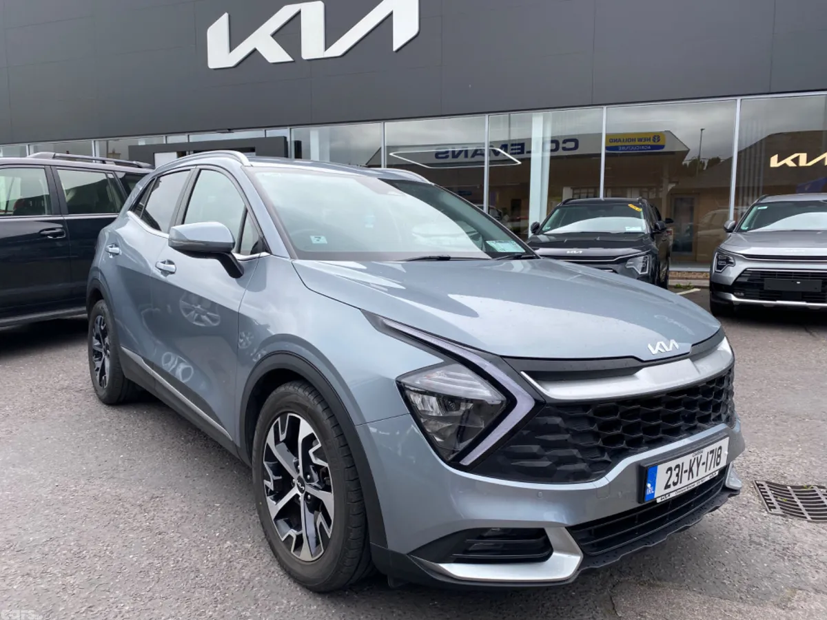 Kia Sportage SUV, Diesel Hybrid, 2023, Grey