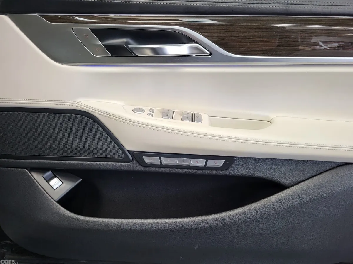BMW 7-Series Saloon, Diesel, 2016, Grey