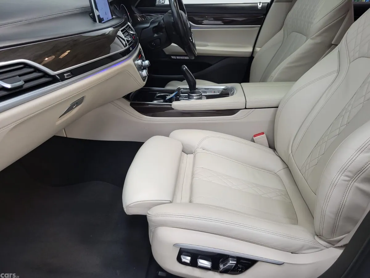 BMW 7-Series Saloon, Diesel, 2016, Grey