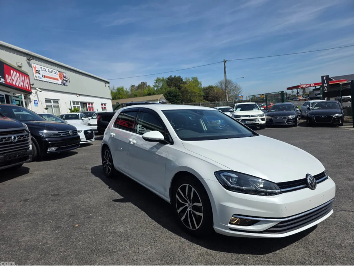 Volkswagen Golf Hatchback, Petrol, 2019, White