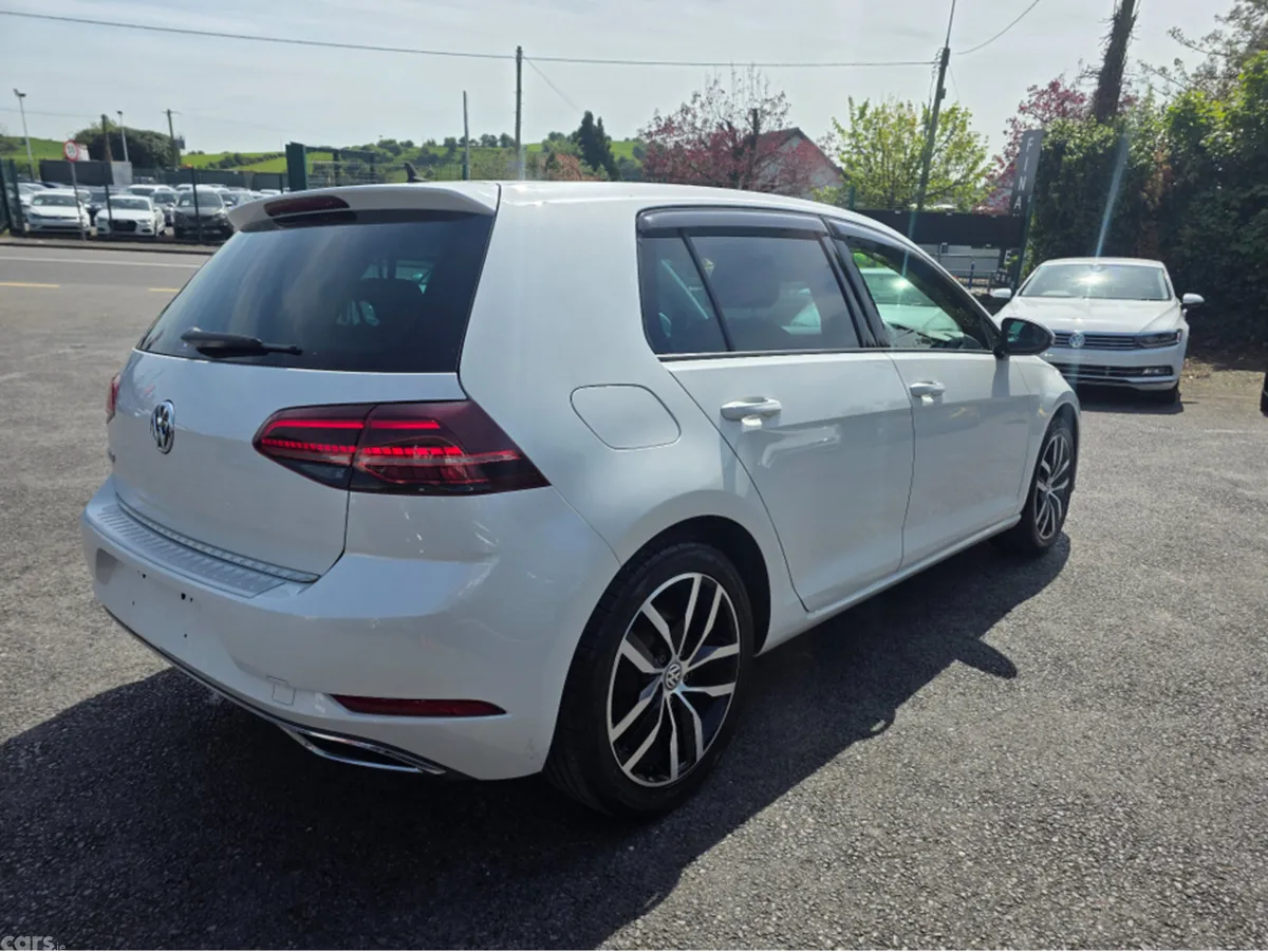 Volkswagen Golf Hatchback, Petrol, 2019, White