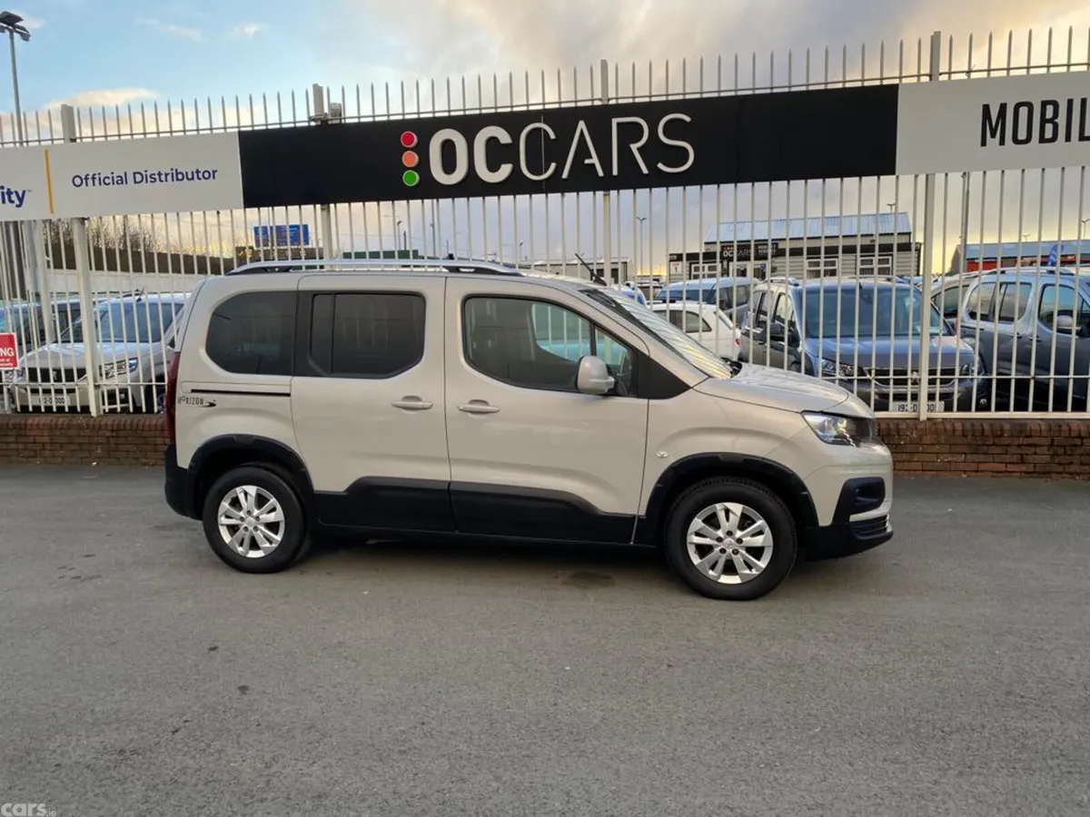 Peugeot Rifter MPV, Diesel, 2020, Beige