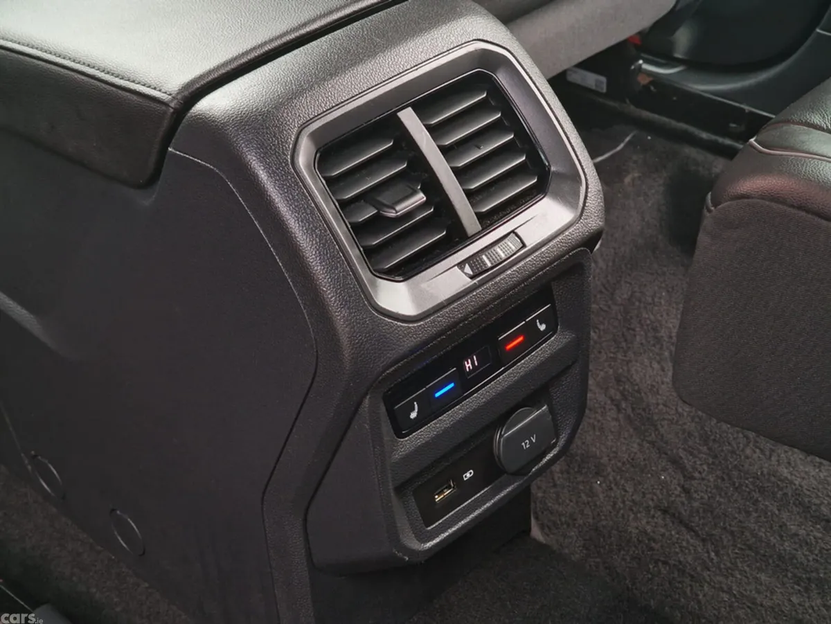 Skoda Kodiaq MPV, Petrol, 2021, Blue
