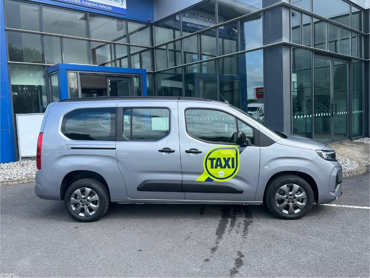 Opel Combo MPV, Diesel, 2026, Grey