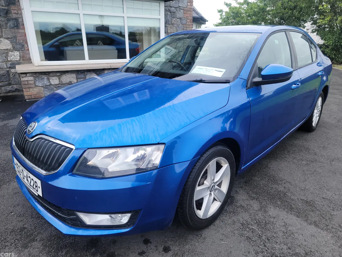 Skoda Octavia Saloon, Diesel, 2015, Blue