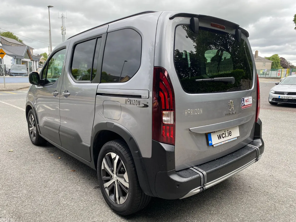 Peugeot Rifter MPV, Diesel, 2024, Grey